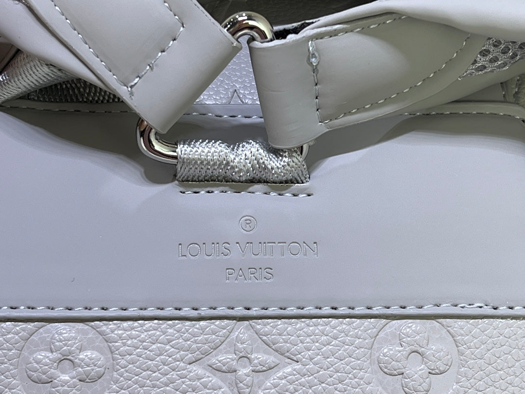 Louis Vuitton Backpack luxe