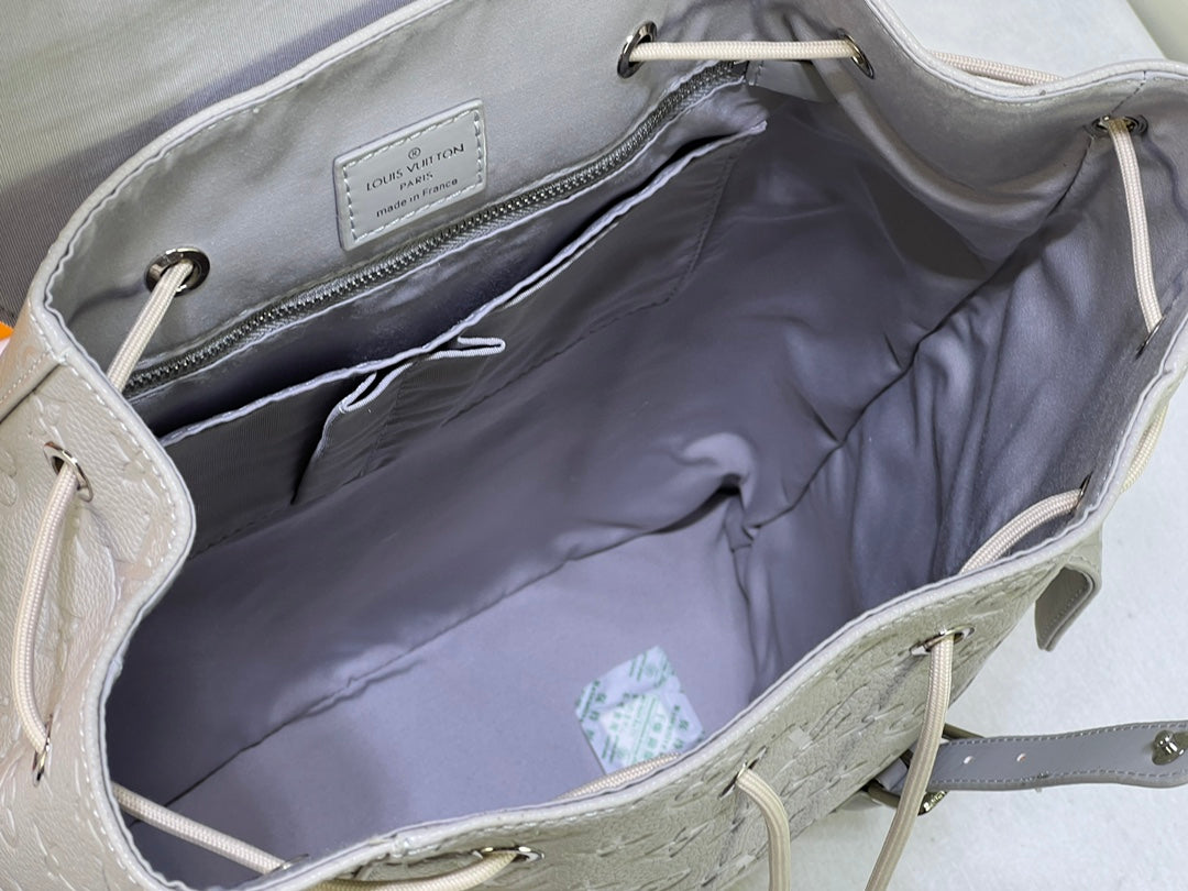 Louis Vuitton Backpack luxe