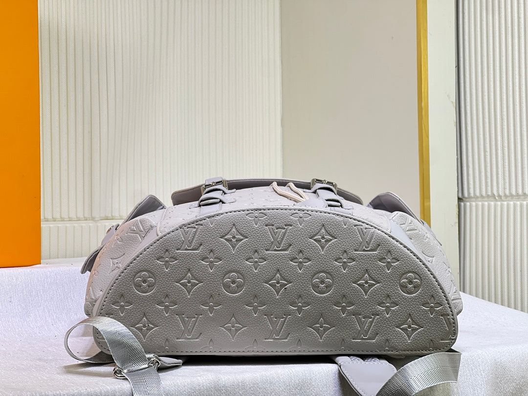 Louis Vuitton Backpack luxe