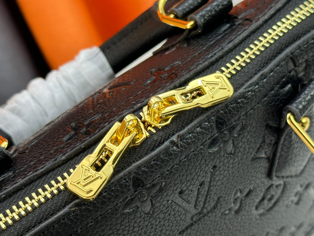 handbags chic